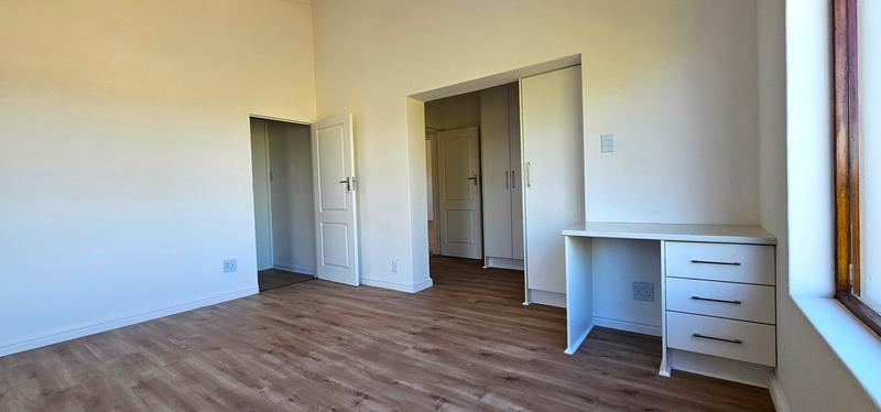 4 Bedroom Property for Sale in Stilbaai Wes Western Cape